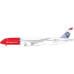 LN144-603 Norwegian B787-900 G-CKKL with “Tom Crean” on the tail.